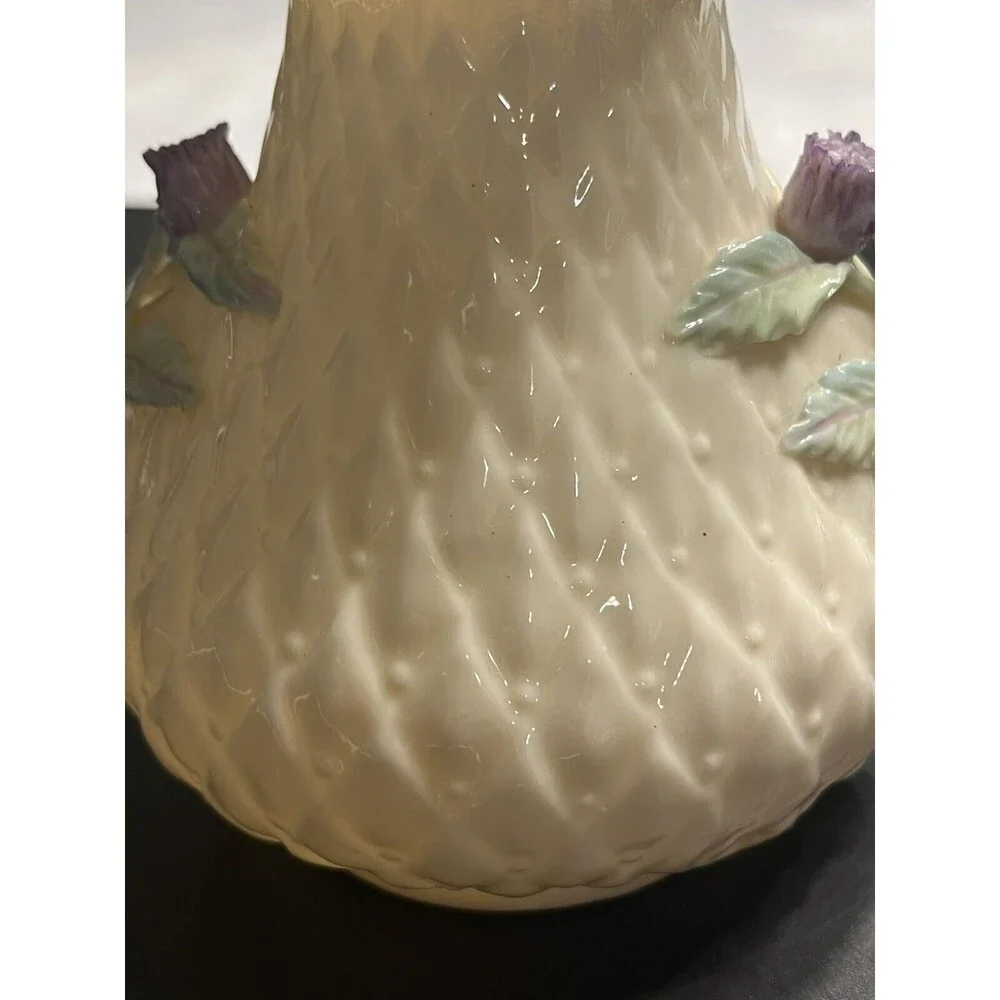 Belleek vtg thistle